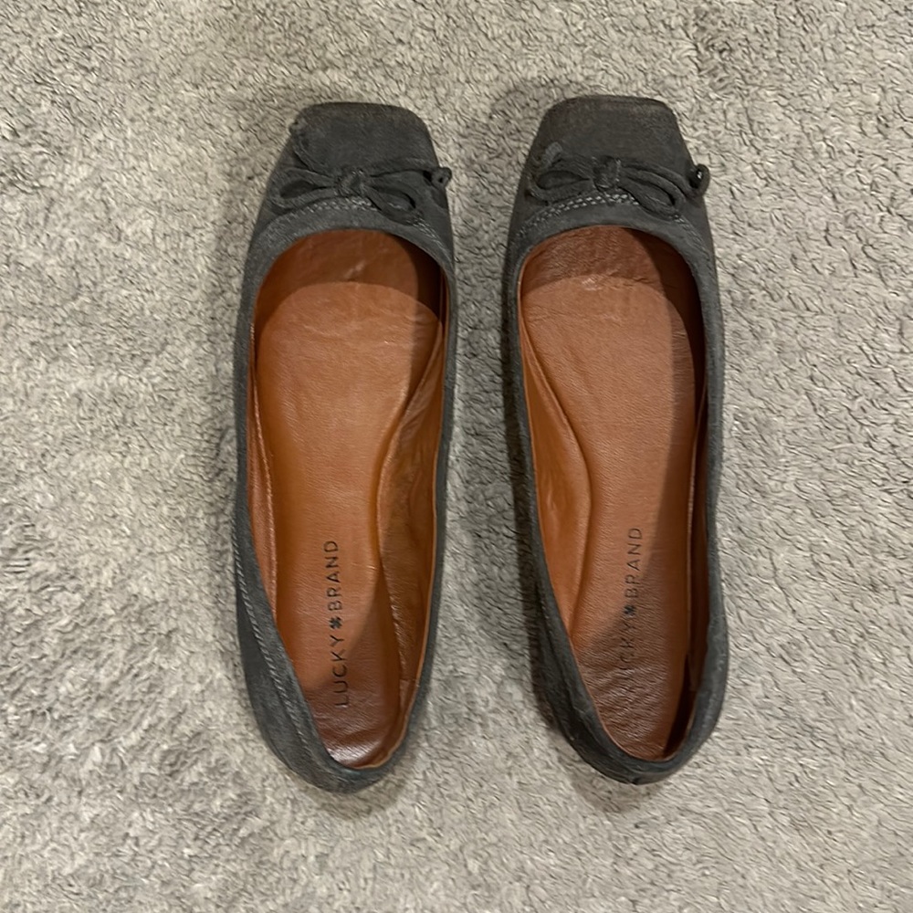 Lucky Brand grey suede ballet flats, size 9M
